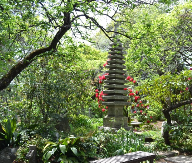 曼荼羅美術館へのおさそい